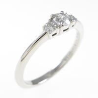 ティファニー スリーストーン リング