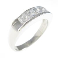 PT ダイヤモンドリング