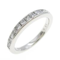 PT ハーフエタニティ ダイヤモンドリング