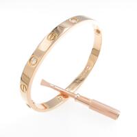 カルティエ ラブブレスレット ハーフダイヤ 4P