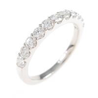 PT ハーフエタニティ ダイヤモンドリング