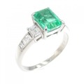 PT エメラルド リング 1.60CT