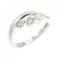 PT スリーストーン ダイヤモンド リング 0.30CT
