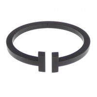 ティファニー Tスクエア バングル