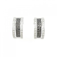 K18WG ダイヤモンド ピアス 0.88CT