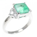 PT エメラルド リング 1.935CT