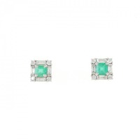 【新品】PT エメラルド ピアス 0.25CT