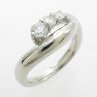 PT ダイヤモンドリング