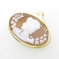 クイーン シェルカメオペンダント