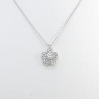 K18WG フラワー ダイヤモンドネックレス