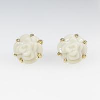 シャネル カメリア スモール ピアス