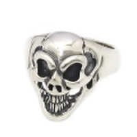 BWL(ビルウォールレザー)　Small Good Luck Skull Ring　R310
