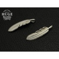 HUGEフェザーペンダント（プレーン）M/シルバー925