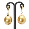 K18＆チタン　ナチュラルゴールデンイエロー南洋真珠　スウィング　ピアス