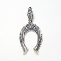 【M.G.C.】ウイングロゴホースシューペンダント