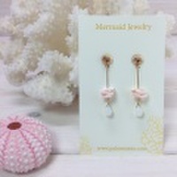 【MermaidJewelry】マーメイドジュエリー*ALL14kgf天然シェルとチェコガラスのスイング/シェルポストピアス