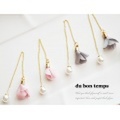 【メール便OK】ピアス　花びら＆パールキャッチの上品ピアス　揺れるロングピアス　全2カラー