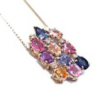 Ｋ１８ＷＧ半貴石ペンダント（ネックレス付き）