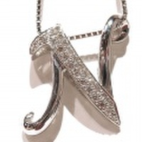 ＷＧダイヤイニシャルＮペンダント