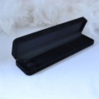 ネックレス ケース 黒ブラック高級調　外箱付　ラッピング袋付 彼女 誕生日 ジュエリー アクセサリー y120049