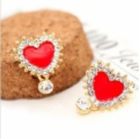 ハート ラインストーン ピアス ビジュー 赤 黒 OL デイリー デート レッド ブラック エレガント 華やか カジュアル 760323