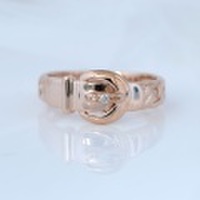 ピンキーリング ベルト形 ダイヤモンド　ピンクゴールド 小指指輪　y120051p