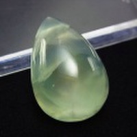 プレナイト　AAA　ルース　タンブル【約9.8g】【ペアシェイプカット】天然石｜パワーストーン｜葡萄石｜ドロップカット｜ペアシェイプ｜カボション｜素材｜タンブル｜e0257