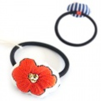 伊藤リエコ(Rieko Ito)手作り刺繍アクセサリ ヘアゴム