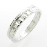 ブシュロン キャトル ラディアント リング