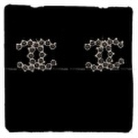 2018年秋冬 新作 CHANEL シャネル ココマーク ミニパール ピアス 黒Xシルバー A58090 新品