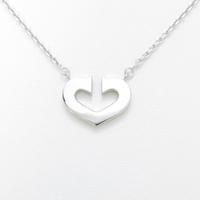 カルティエ Cハート ネックレス