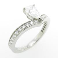 ショーメ ジョセフィーヌ エグレット リング 0．52ct・D・IF・ペアシェイプ