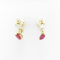 モワード ルビーイヤリング