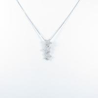 K18WG フラワー ダイヤモンドネックレス