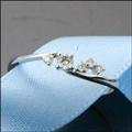 【送料無料】18ホワイトゴールドダイヤモンドリング〔0.10ｃｔ〕