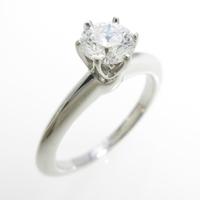 ティファニー クラッシックソリティア リング 0．47ct