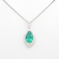 PT エメラルドネックレス