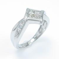 PT ダイヤモンドリング