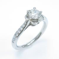 シャネル カメリアコレクション リング 0．42ct・F・VVS1・3EXT