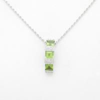 K18WG ペリドットネックレス