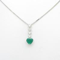 PT ハート エメラルドネックレス