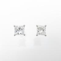 【リメイク】ST／プラチナダイヤモンドピアス 0．387ct・0．416ct・E?F・SI1・プリンセスカット