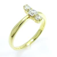 K18YG スリーストーン ダイヤモンドリング