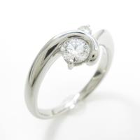 プラチナダイヤモンドリング 0．355ct・D・VS2・VG
