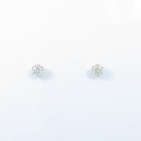 PT／K18WG ソリティア ダイヤモンドピアス