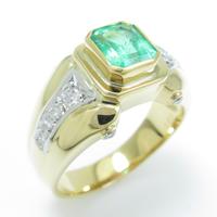 K18YG／PT エメラルドリング20％引き