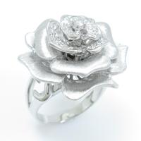 K18WG ローズ ダイヤモンドリング