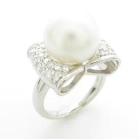 PT リボン シロチョウパールリング