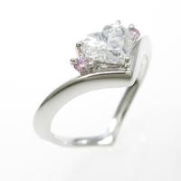 プラチナダイヤモンドリング 0．616ct・E・SI1・ハートシェイプ