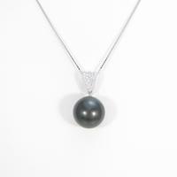 K18WG クロチョウパールネックレス